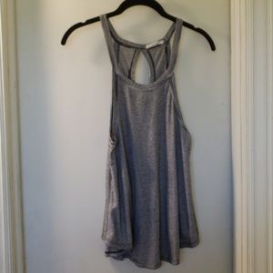 Black and white flowy tank top!